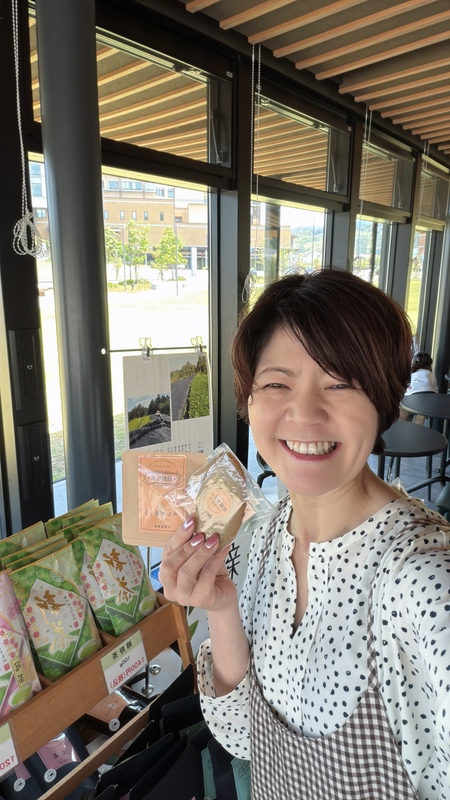 店頭販売では世の中が見える！